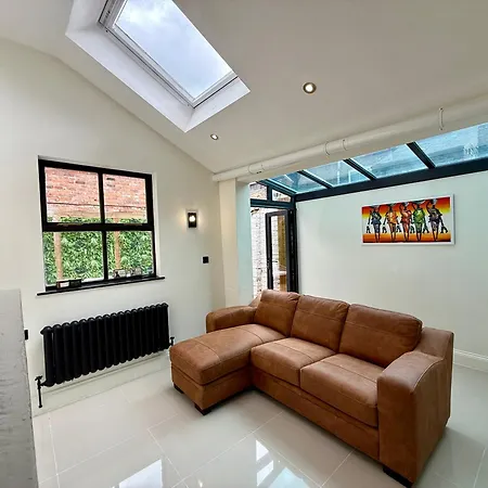 4 Bed Town House With Views Of Clifford & River Ouse Сasa de vacaciones